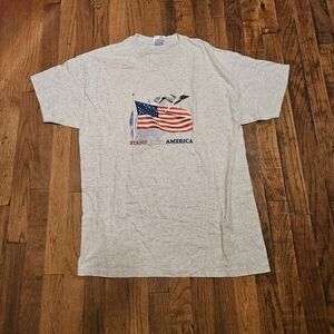 Mens Hanes Gray T-Shirt with American Flag Graphic Size Large Casual 4th Of July